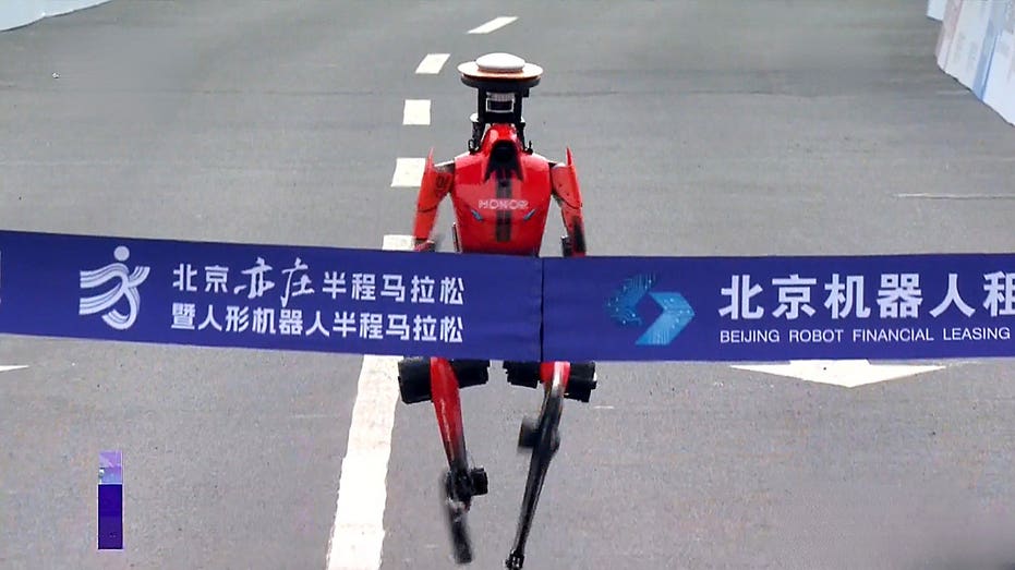 Robots beat humans in half marathon Education QLD